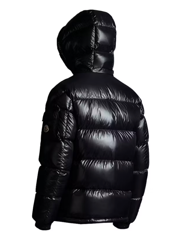 Moncler Ecrins Short Down Jacket Black
