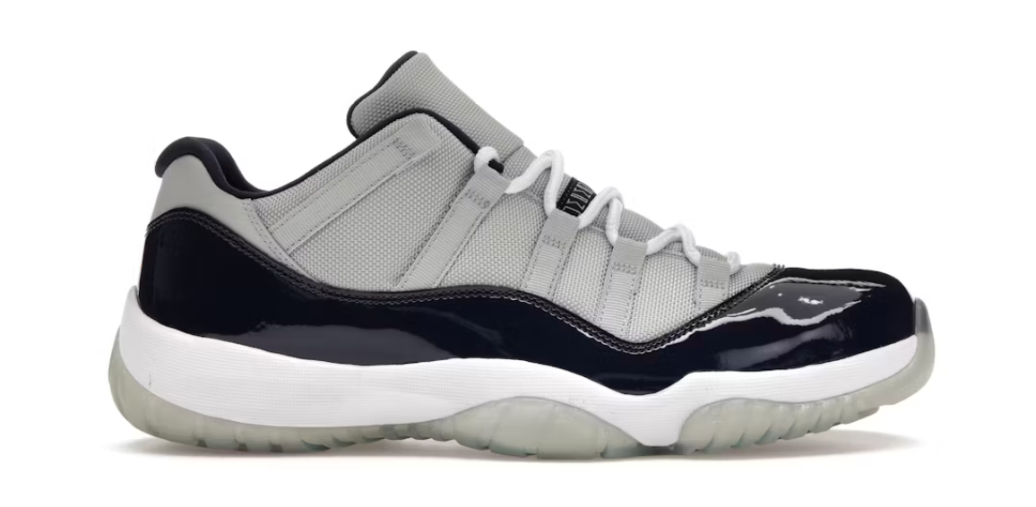 Jordan 11 Retro Low Georgetown