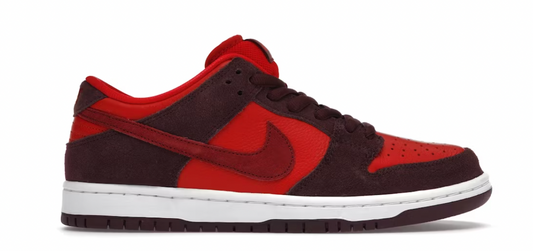 Nike SB Dunk Low Cherry