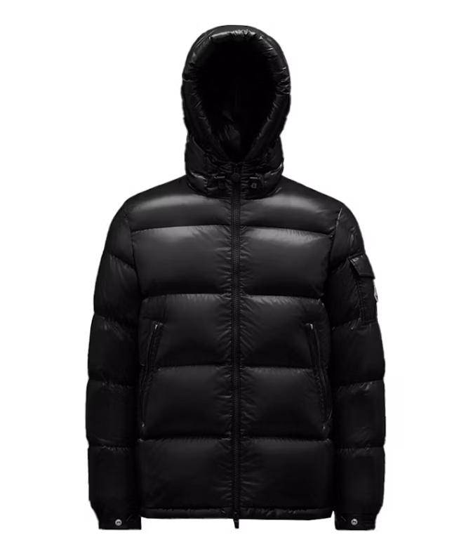 Moncler Ecrins Short Down Jacket Black