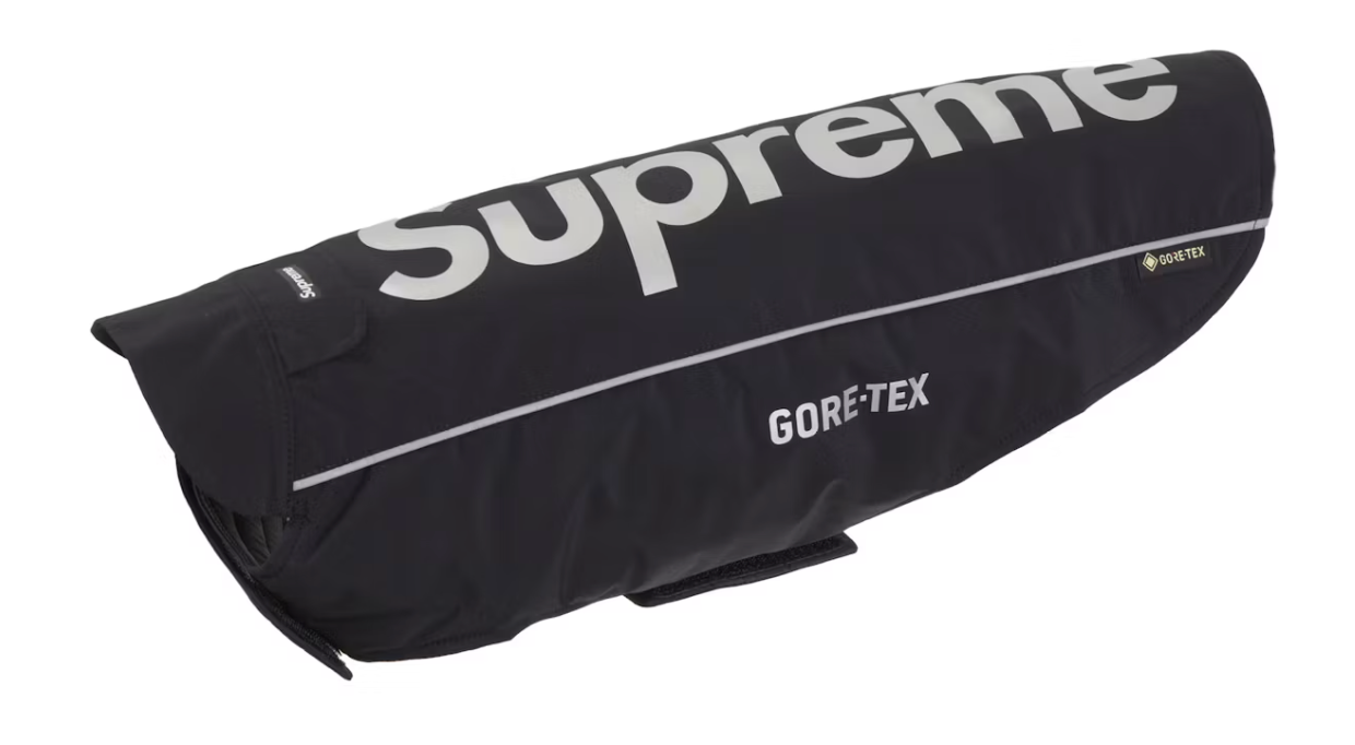 Supreme GORE-TEX Dog Jacket Black