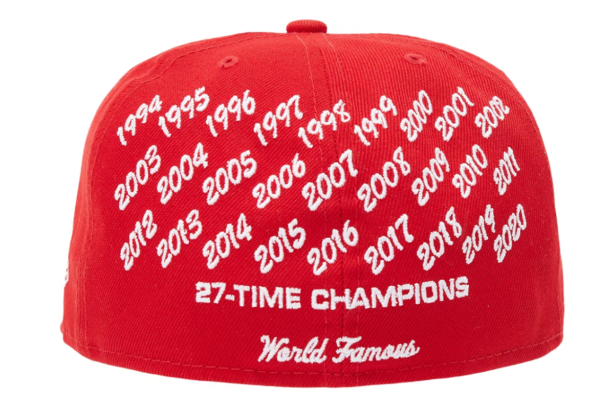 Supreme Champions Box Logo New Era Red