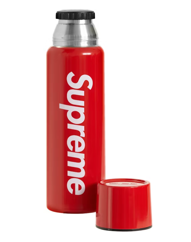 Supreme SIGG Vacuum Insulated 0.75L Bottle Red